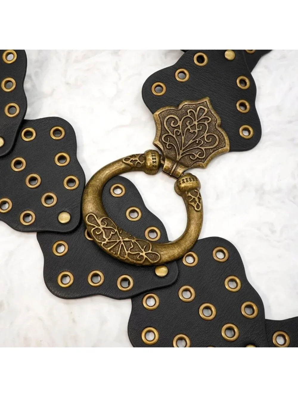 Vintage Wide Disc Leather Belt for Women | Boho Western Chunky Waist Belt